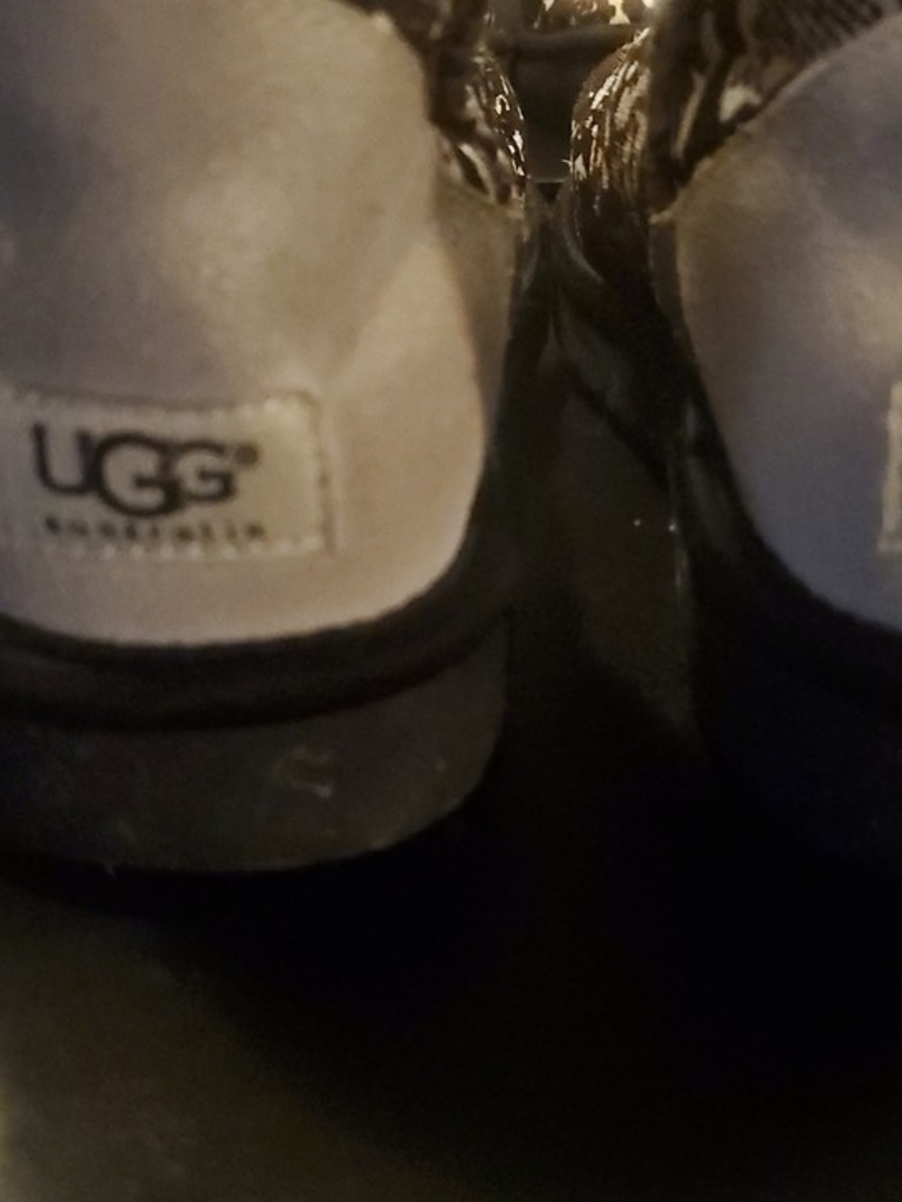 UGG Brown & Cream Snake-Print Shearling Boots Women's Size 7 - Picture 4 of 4